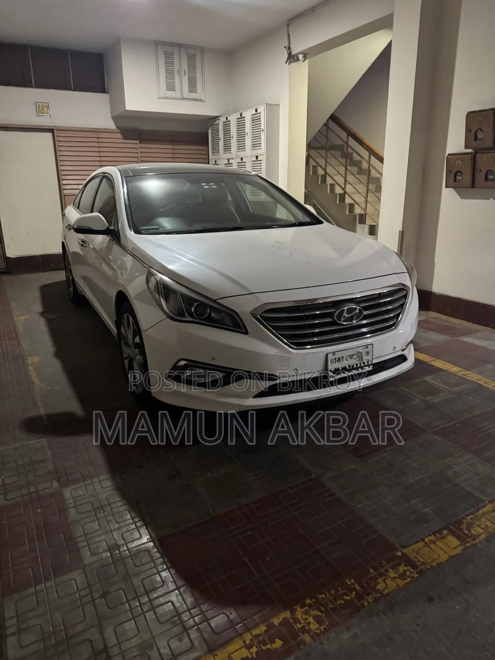 Hyundai Sonata Base Sedan FWD (2.4L 4cyl 6A) 2017 White