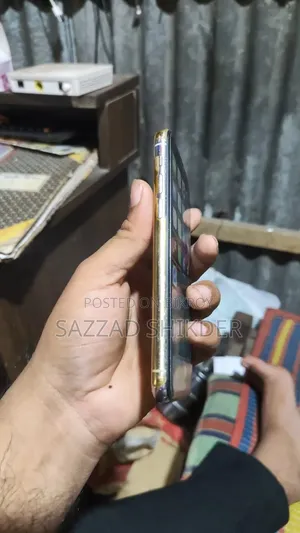 অ্যাপল আইফোন ১১ প্রো ২৫৬ জিবি