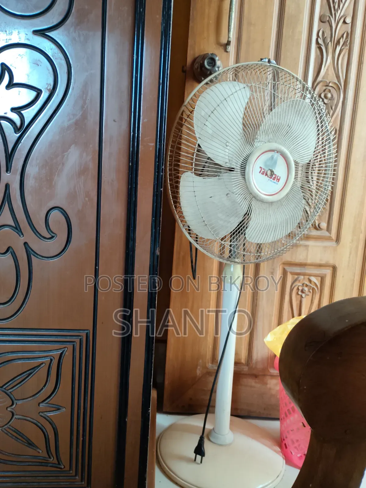 Table Fan for Sell