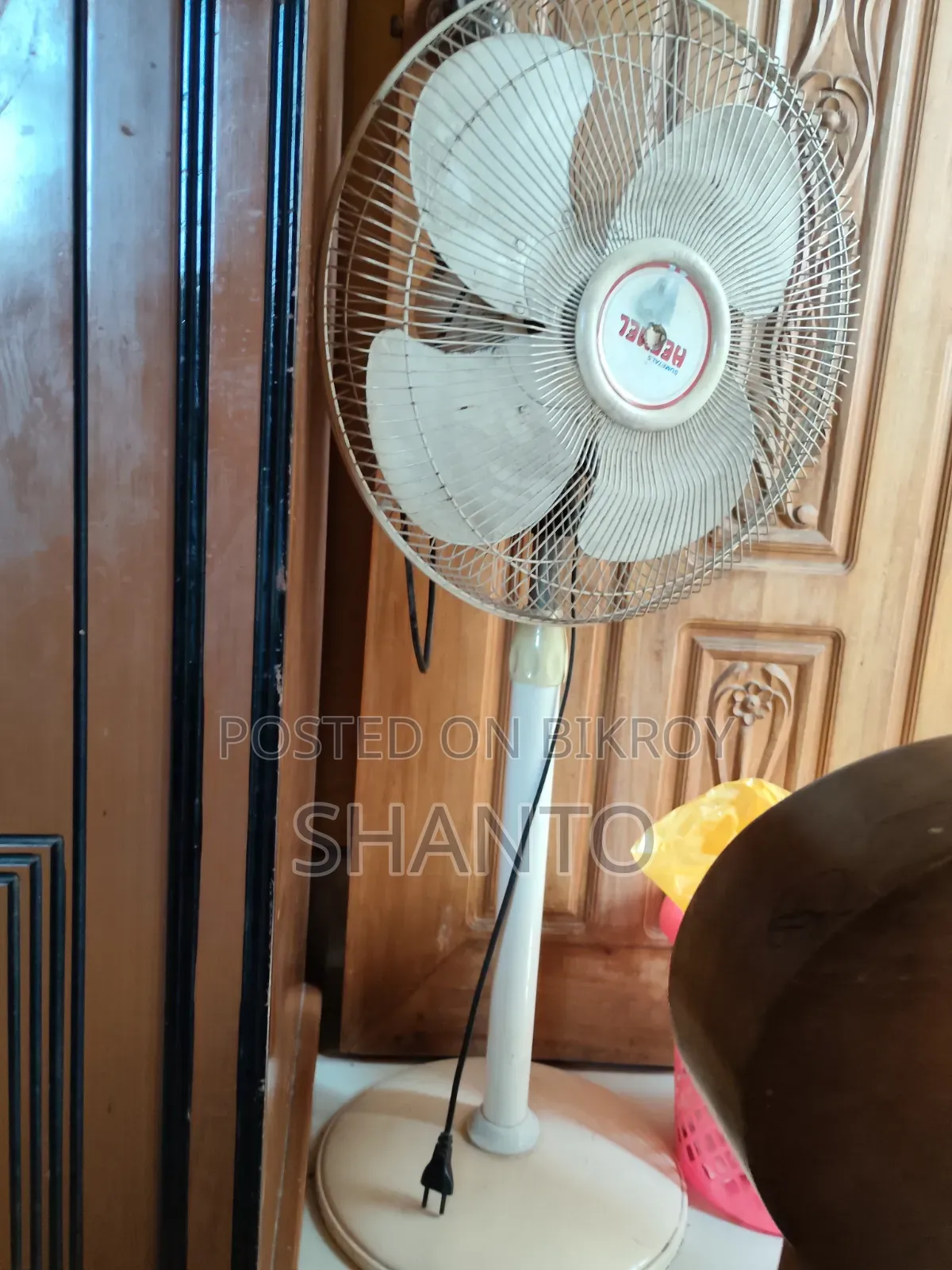 Table Fan for Sell
