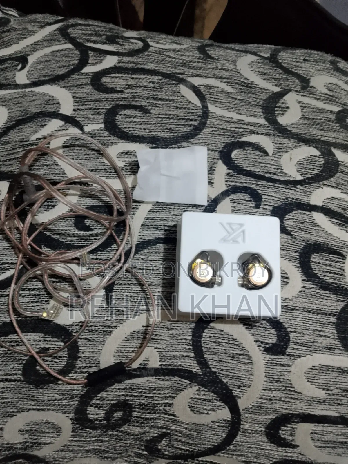 KZ EDX Pro in-Ear Monitor (Mic Variant) – 1 Month Used (Like New)