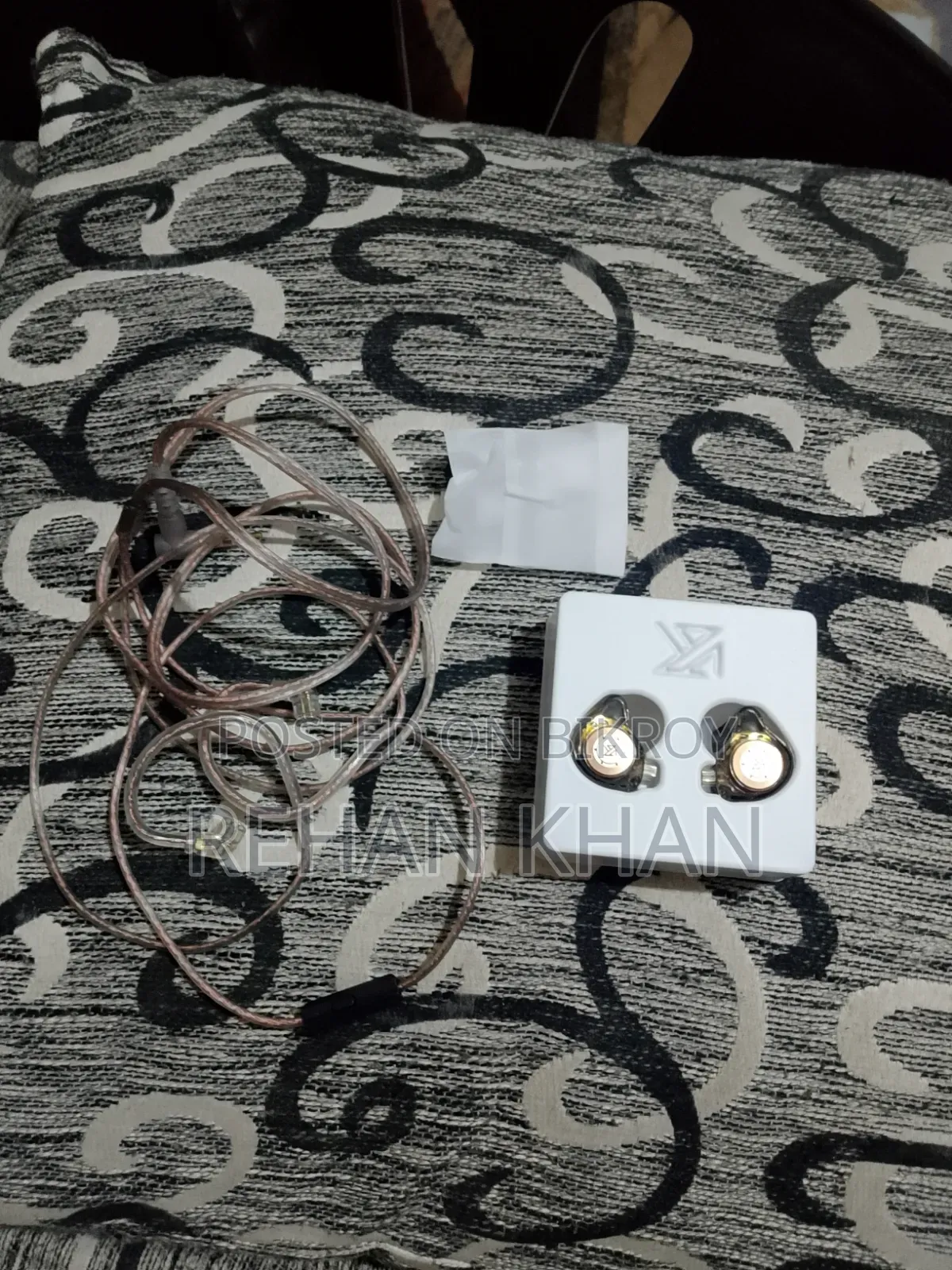 KZ EDX Pro in-Ear Monitor (Mic Variant) – 1 Month Used (Like New)