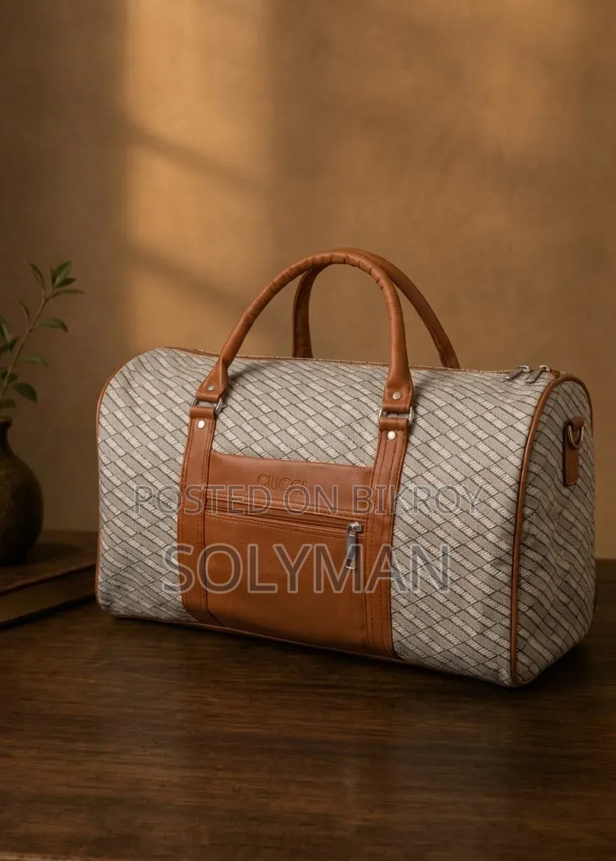 ​"প্রিমিয়াম ক্লাসিক ট্রাভেল ডাফেল ব্যাগ (Gucci)"