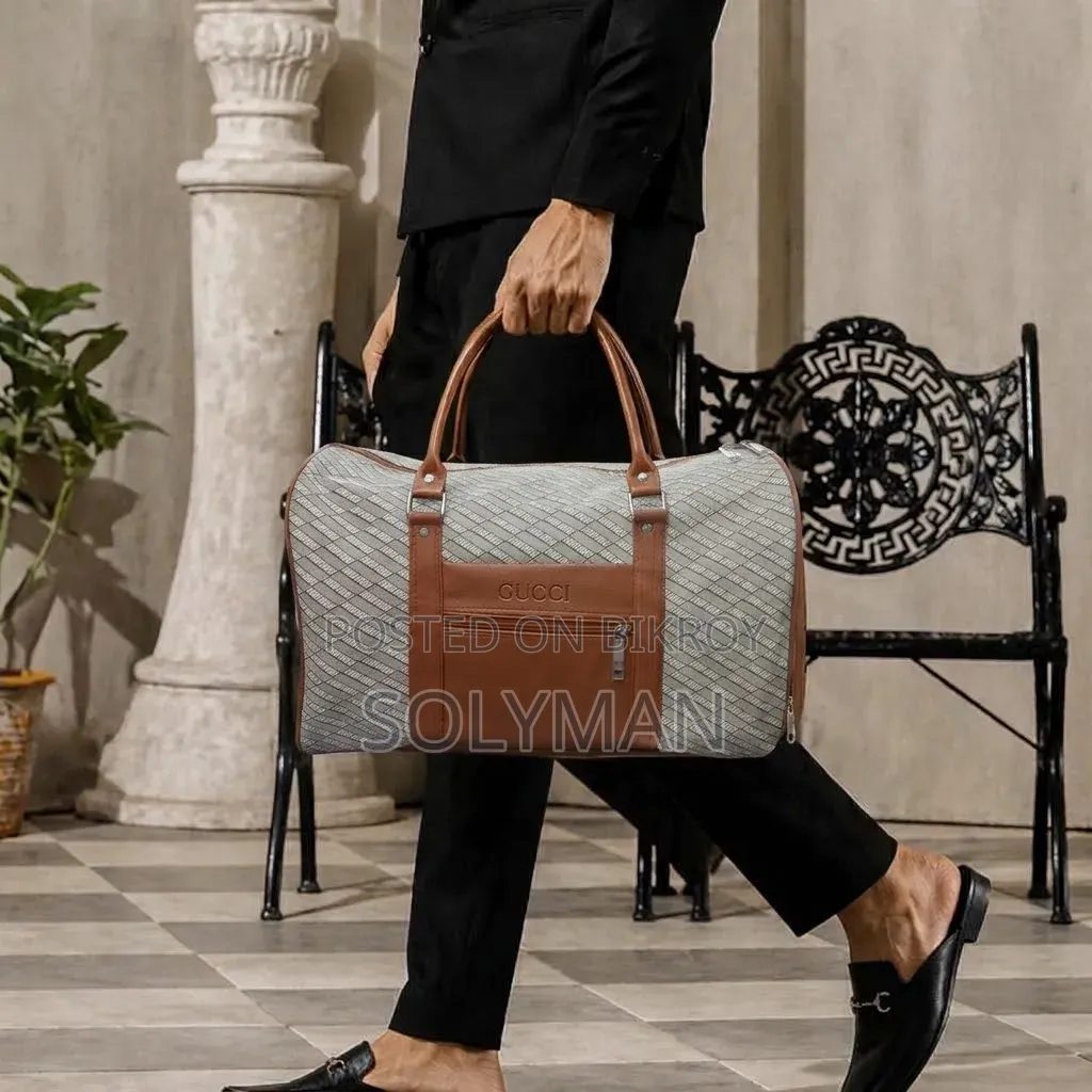 ​"প্রিমিয়াম ক্লাসিক ট্রাভেল ডাফেল ব্যাগ (Gucci)"