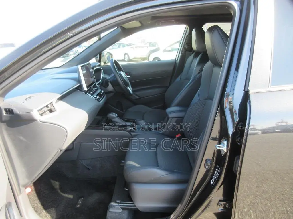 Toyota Corolla Cross 2025 Black