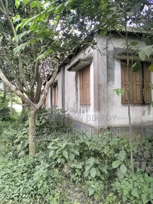 কুষ্টিয়া সদরে ৪ বেডরুমের বাড়ি বিক্রির জন্য