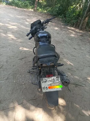 বাজাজ পালসার ১৫০ ২০১৩ কালো