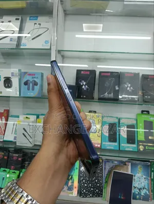 ভিভো ওয়াই২১ ১২৮ জিবি নীল