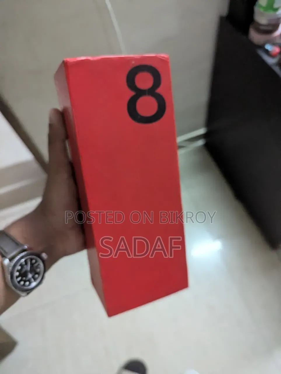 নতুন ওয়ানপ্লাস ৮ ১২৮ জিবি গোলাপি