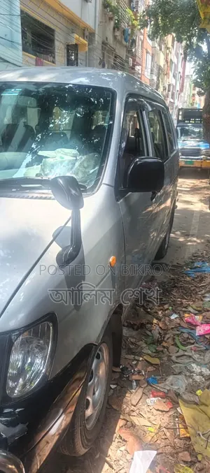 Toyota Noah 2006 Silver