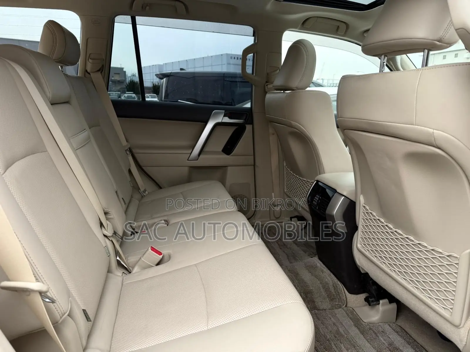 New Toyota Land Cruiser Prado 2.7 2023 Pearl