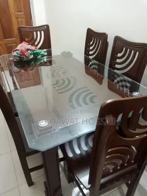 ৬ চেয়ারের ডাইনিং টেবিল