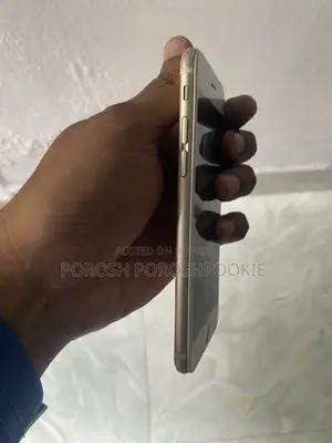 Apple iPhone 6 16 GB Silver
