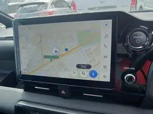 Toyota Voxy 2023