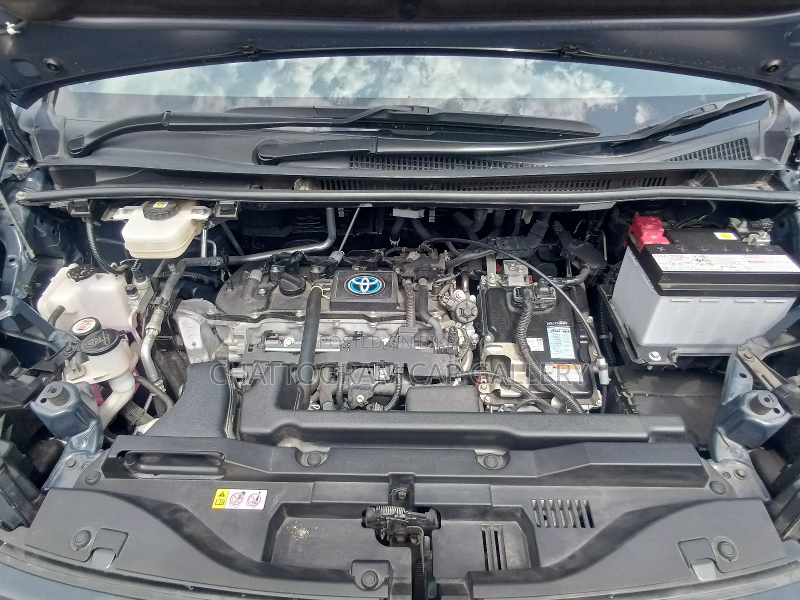 Toyota Voxy 2023