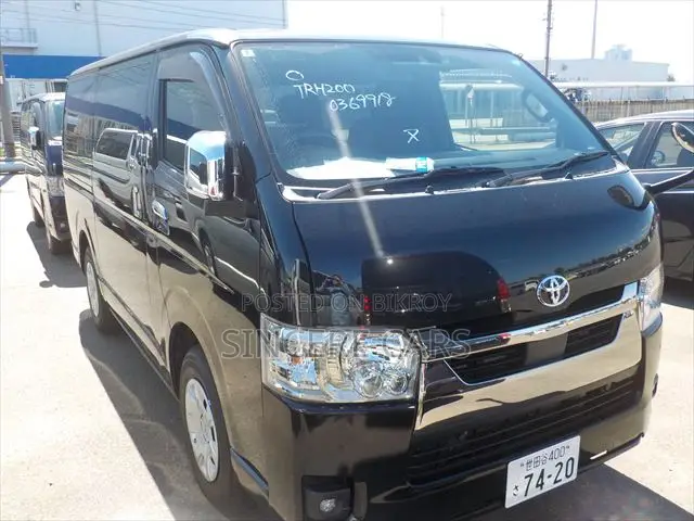 Toyota HiAce 2023 Black