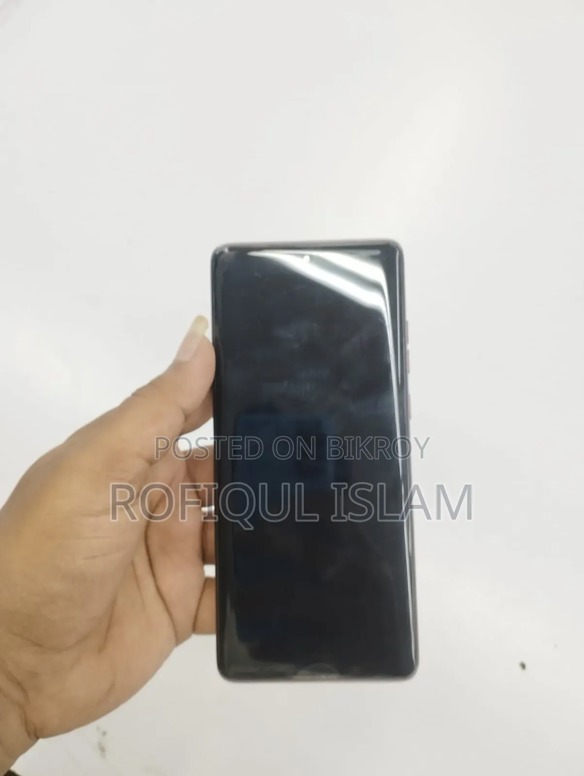 মোটরোহলা এজ ৫০ ফিউশন ২৫৬ জিবি গোলাপি