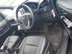 Toyota Esquire 2021 Black
