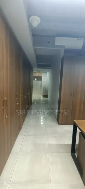গুলশান ১ এ ভাড়ার জন্য বাণিজ্যিক স্থান
