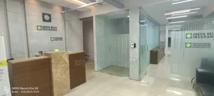 গুলশান ১ এ ভাড়ার জন্য বাণিজ্যিক স্থান