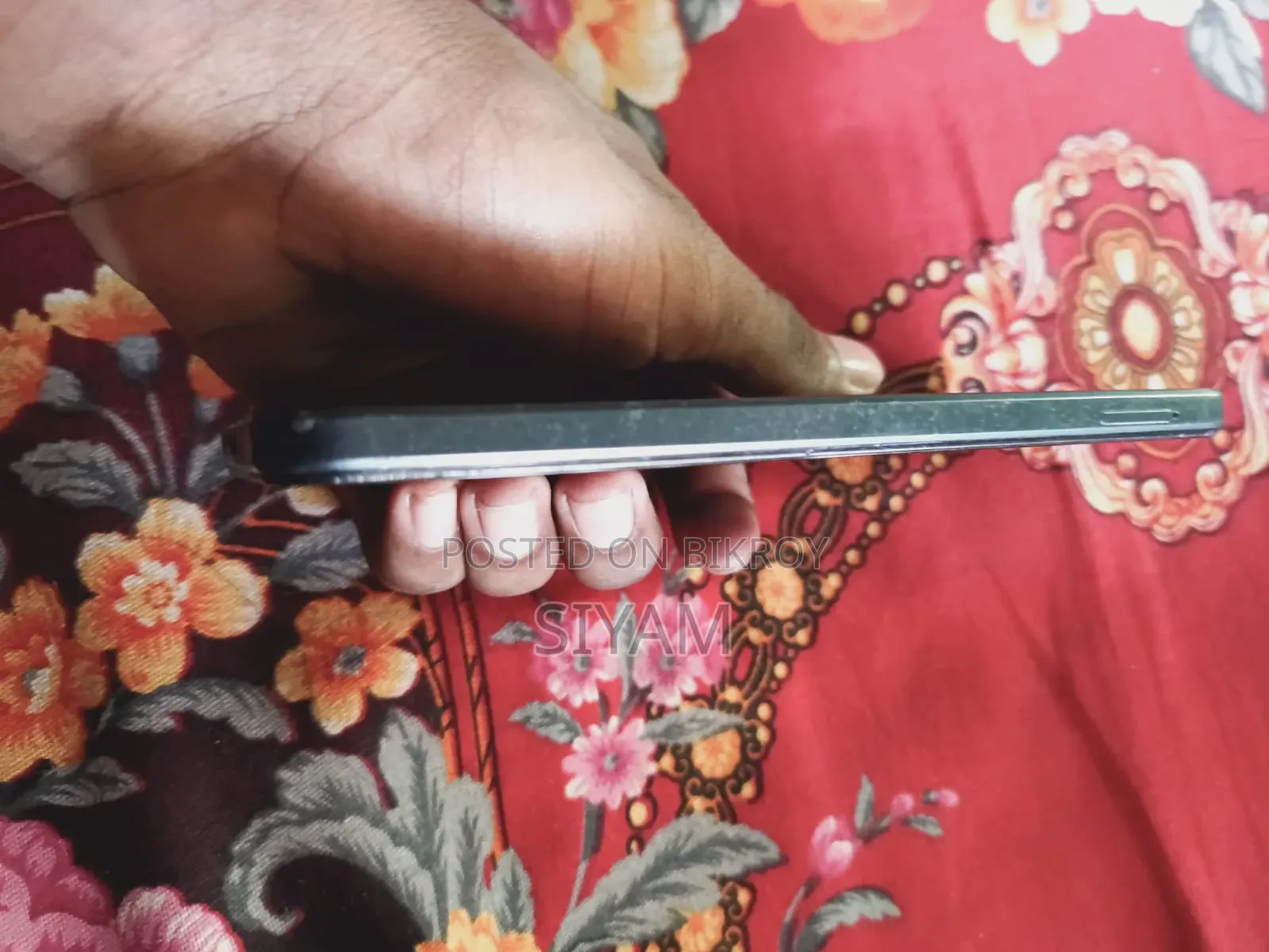 Vivo Y03t 64 GB Blue
