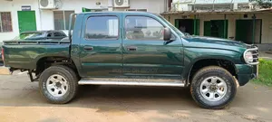 টয়োটা হিলুক্স ২.৫ ক্যাব ২০০৫ সবুজ