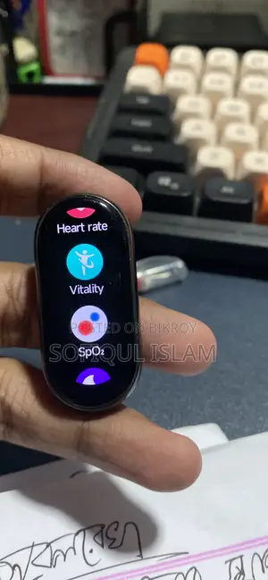 Xiaomi Mi Band 8
