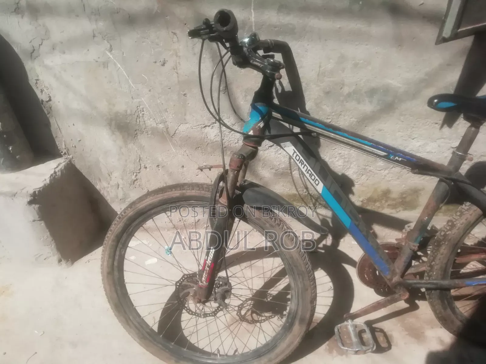 লোহা বডি সাসপেনশন ঝালাই করা