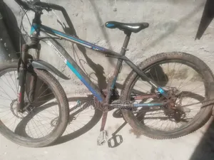 লোহা বডি সাসপেনশন ঝালাই করা