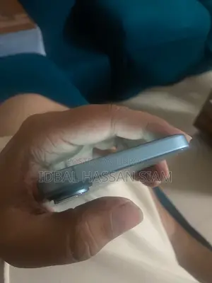 Apple iPhone 16 Plus 128 GB Blue