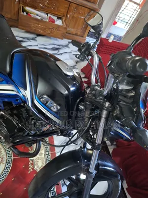 টিভিএস মেট্রো ২০১৯ নীল