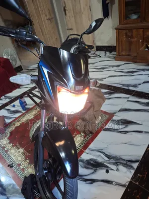 টিভিএস মেট্রো ২০১৯ নীল