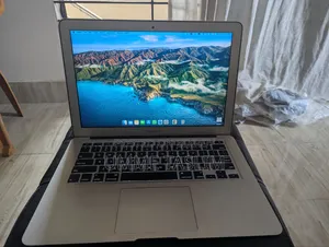 Laptop Apple MacBook Air 2017 8GB Intel Core i5 HDD 128GB