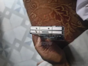 স্যামসাং জেড ১৬ জিবি গ্রে