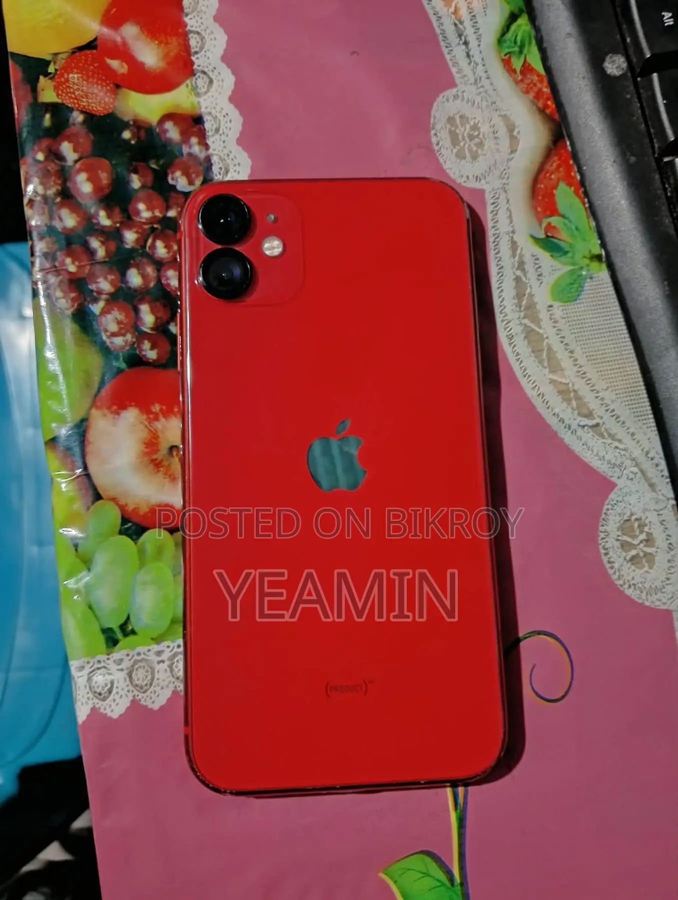 Apple iPhone 11 64 GB Red