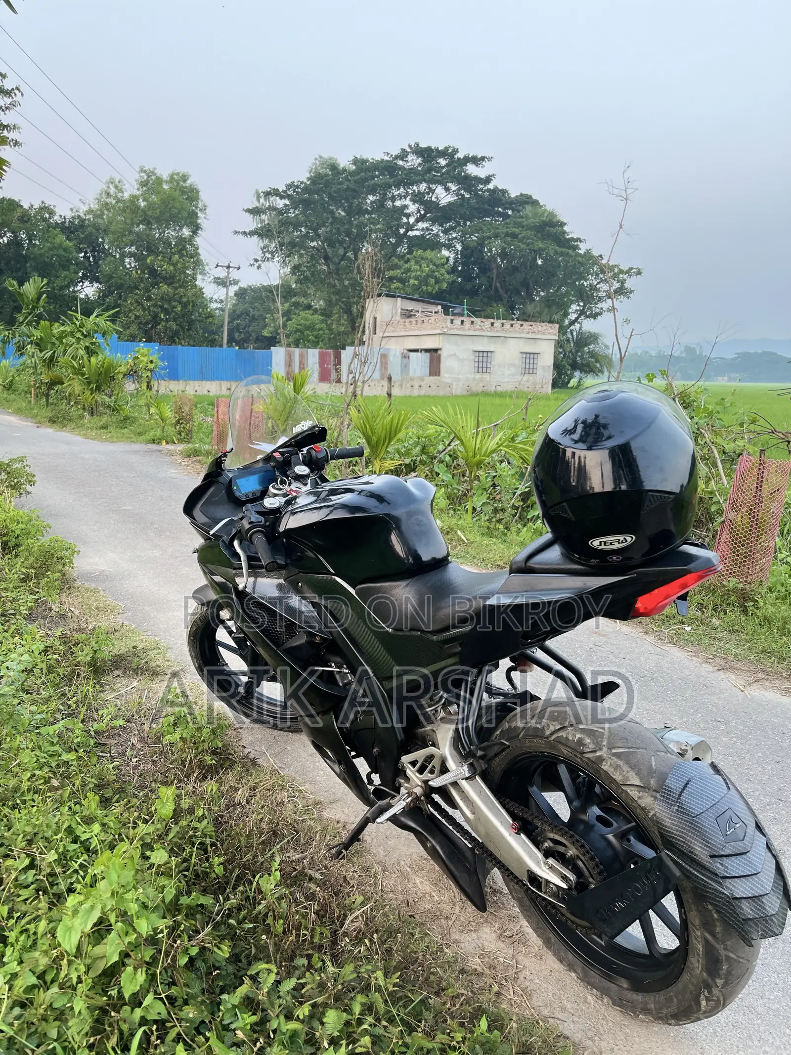 Yamaha R15 V3 2023 Black