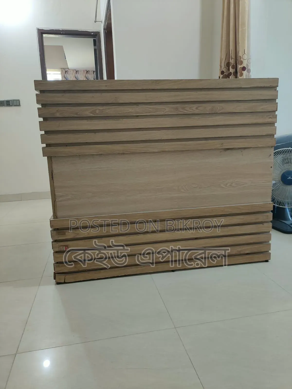সুপার বোর্ডের রিসিপশন ডেস্ক বিক্রি