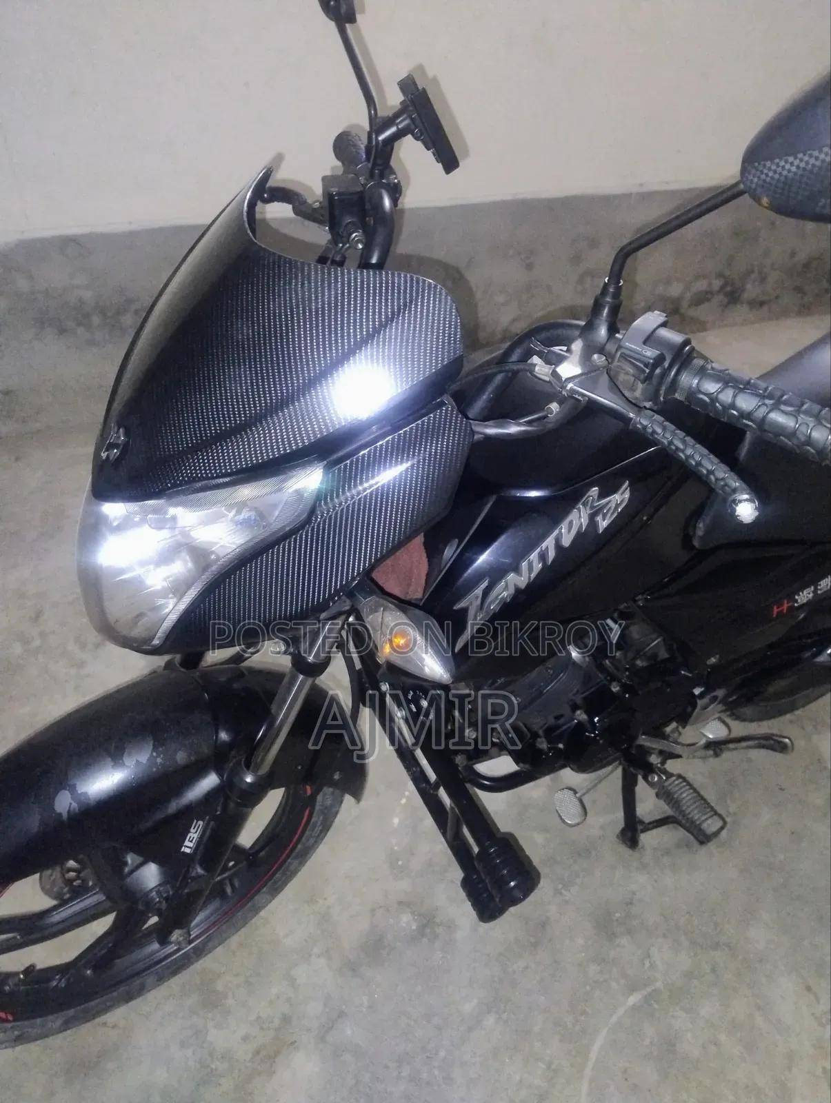 হিরো ইগনিটর ২০২২ কালো