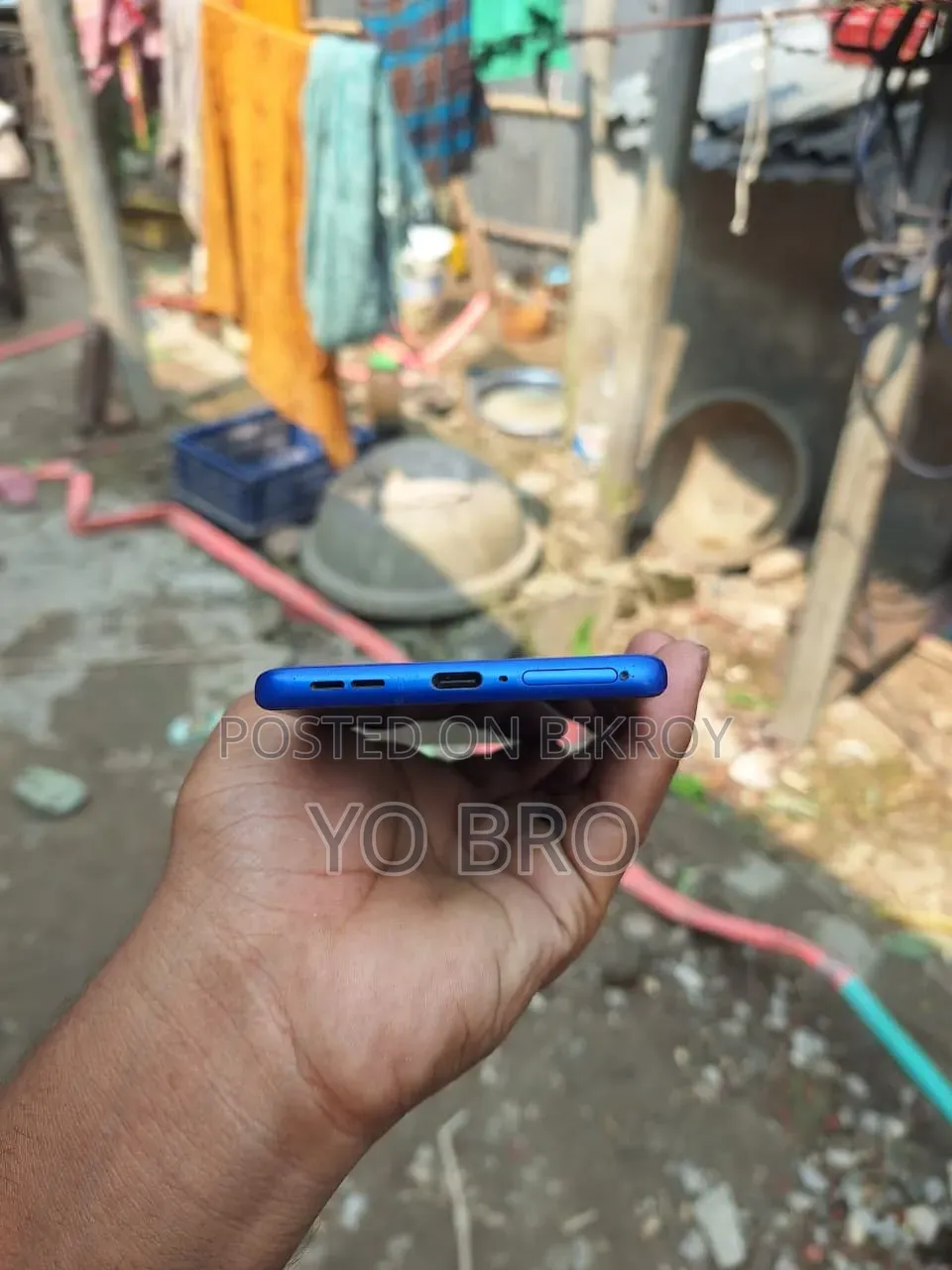মোটরসাইকেল মোটো জি৮৫ ১২৮ জিবি নীল