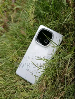 New Vivo iQOO Z10 Turbo Pro 256 GB White