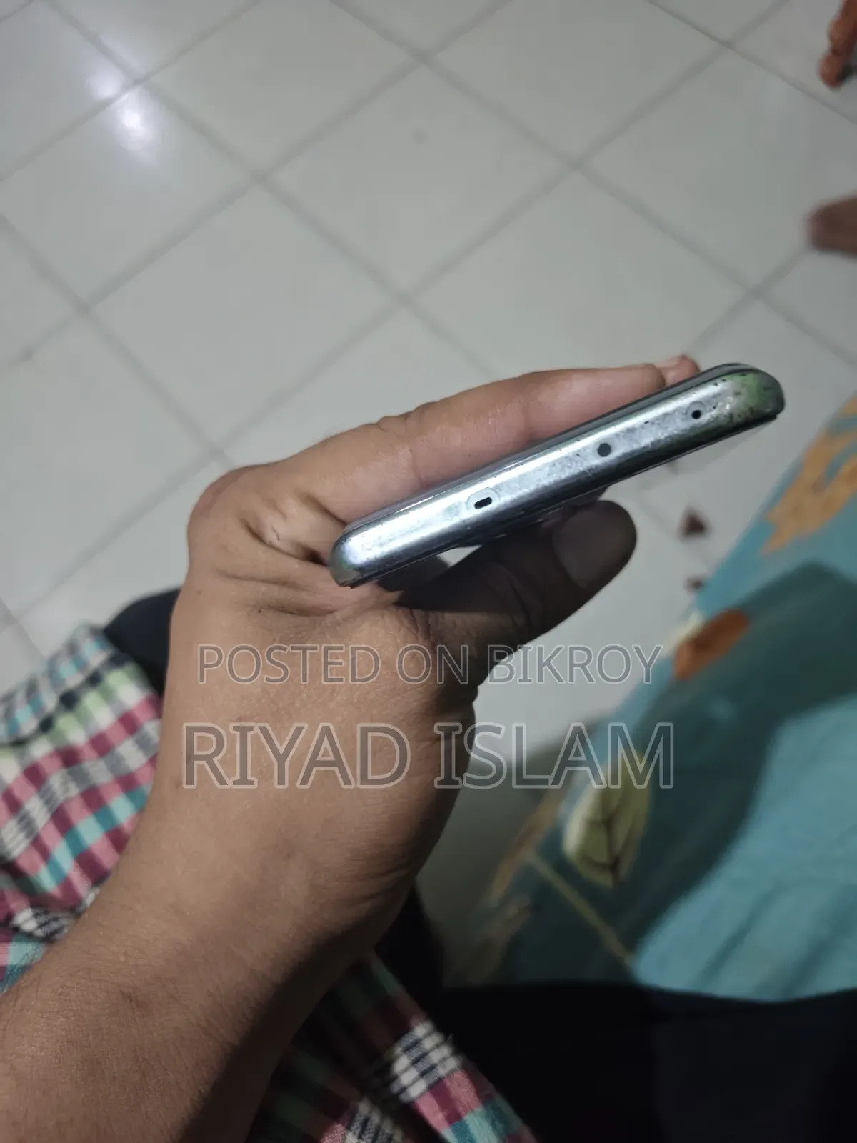 রিয়েলমি জিটি৫ ২৫৬ জিবি সিলভার