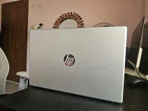 Laptop HP 15 8GB AMD Ryzen 5 SSD 512GB