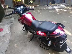 TVS Apache 180 RTR 2021 Red