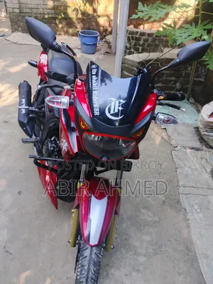 TVS Apache 180 RTR 2021 Red