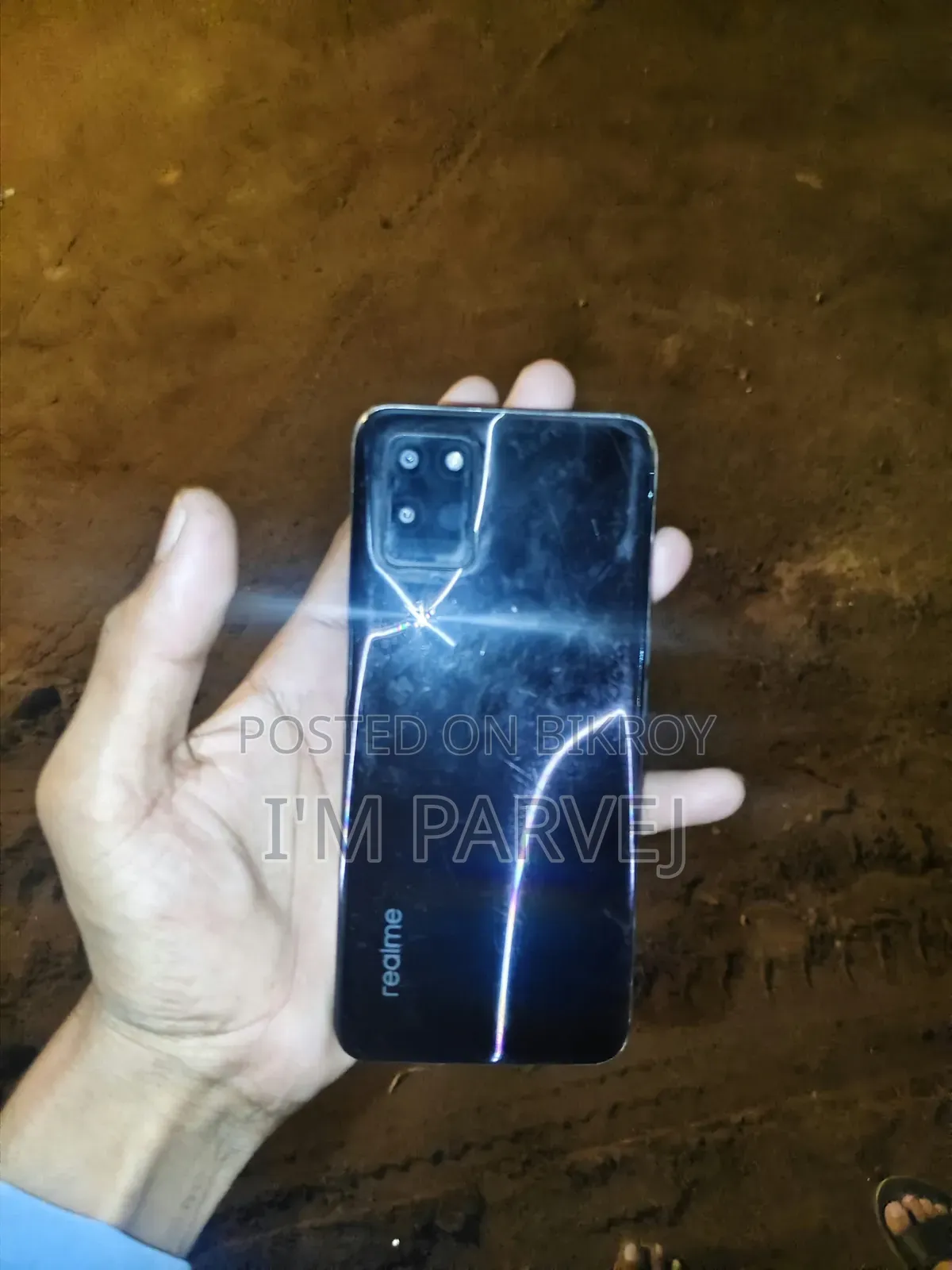 রিয়েলমি V11s 5G ১২৮ জিবি ব্ল্যাক