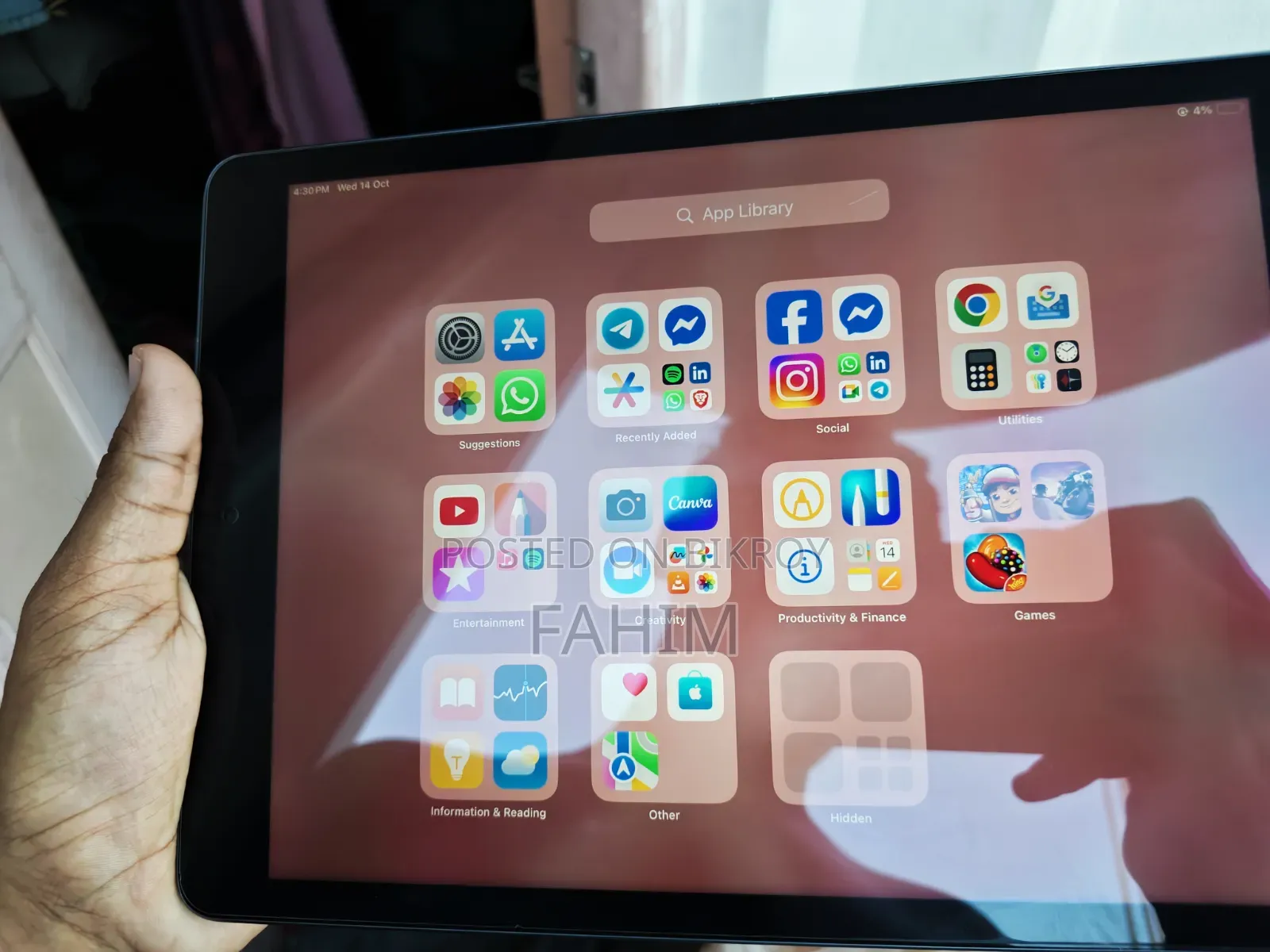 Apple iPad 9.7 64 GB Gray
