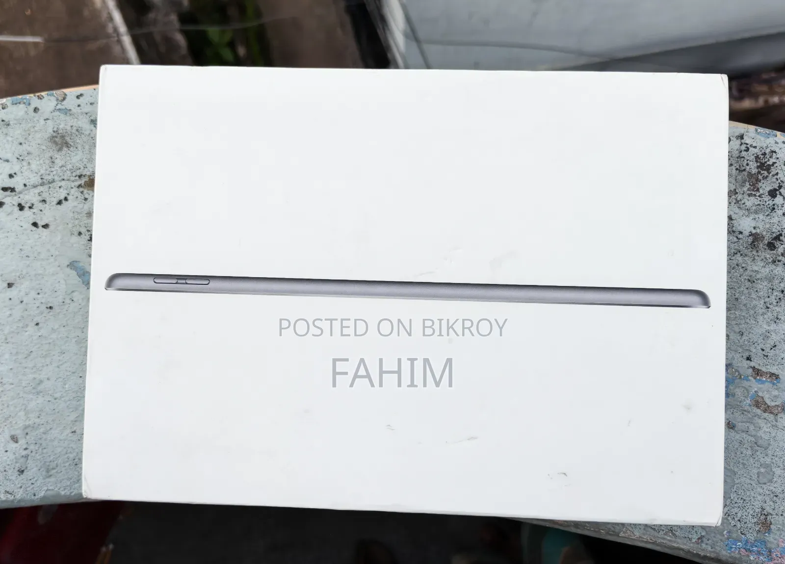 Apple iPad 9.7 64 GB Gray
