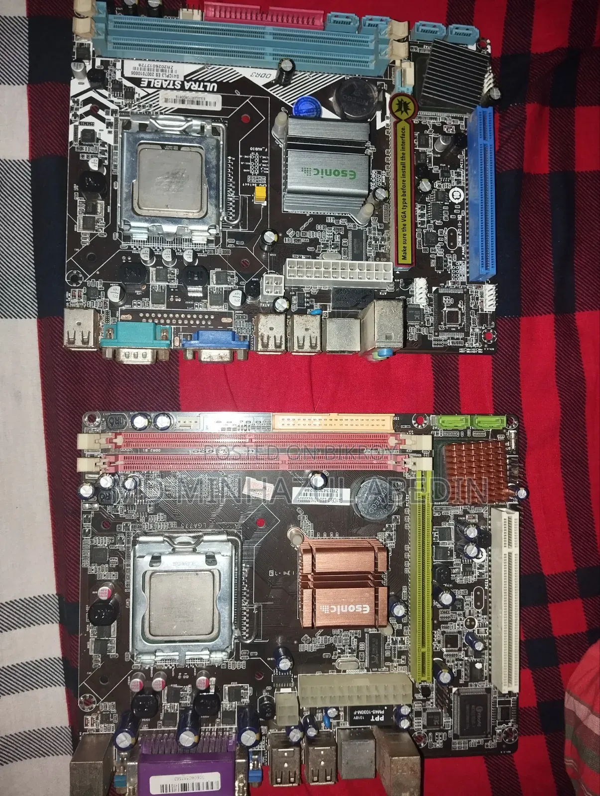 2 Motherboards
