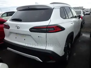 Toyota Corolla Cross 2025 Pearl