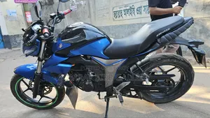 সুজুকি জিক্সার ২০২০ ব্লু